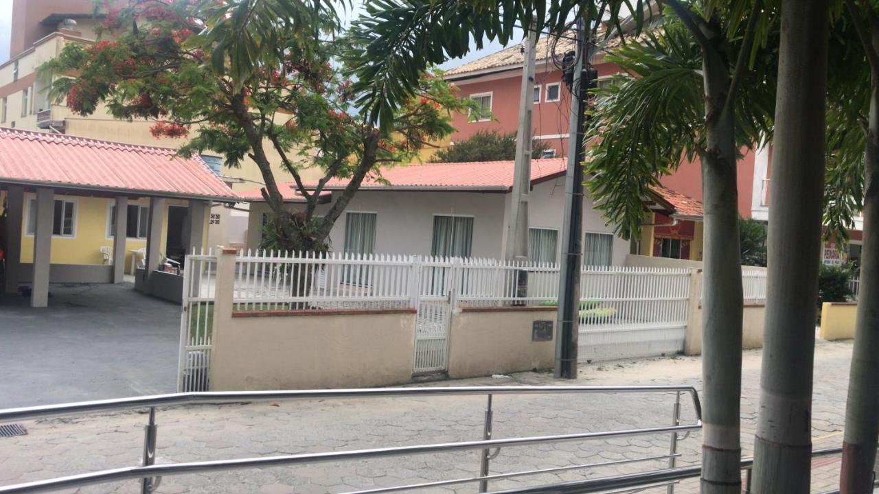 邦比尼亚斯Residencial Cecilia Cruz别墅 外观 照片
